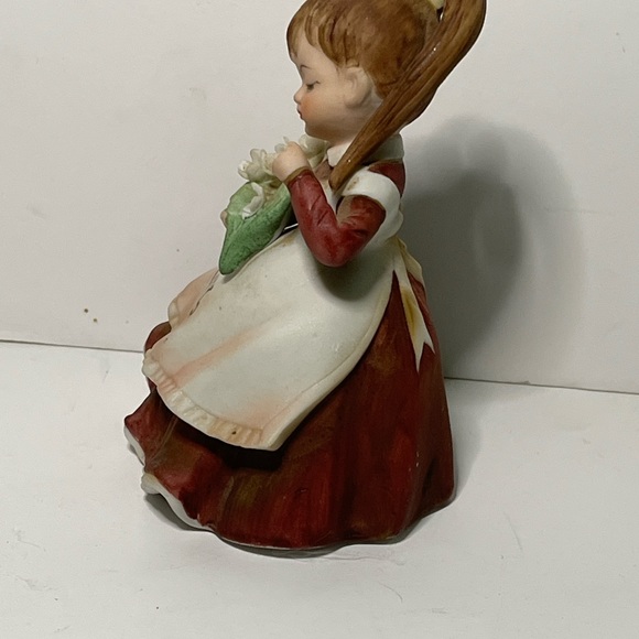 Vintage Lefon Girl with flowers May - Picture 2 of 6